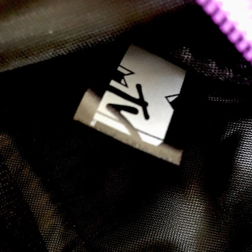 MTV Black and Pink Fanny Pack - Picture 7 of 10